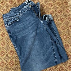 Buttery soft Rebel Wilson’s jeans size 18